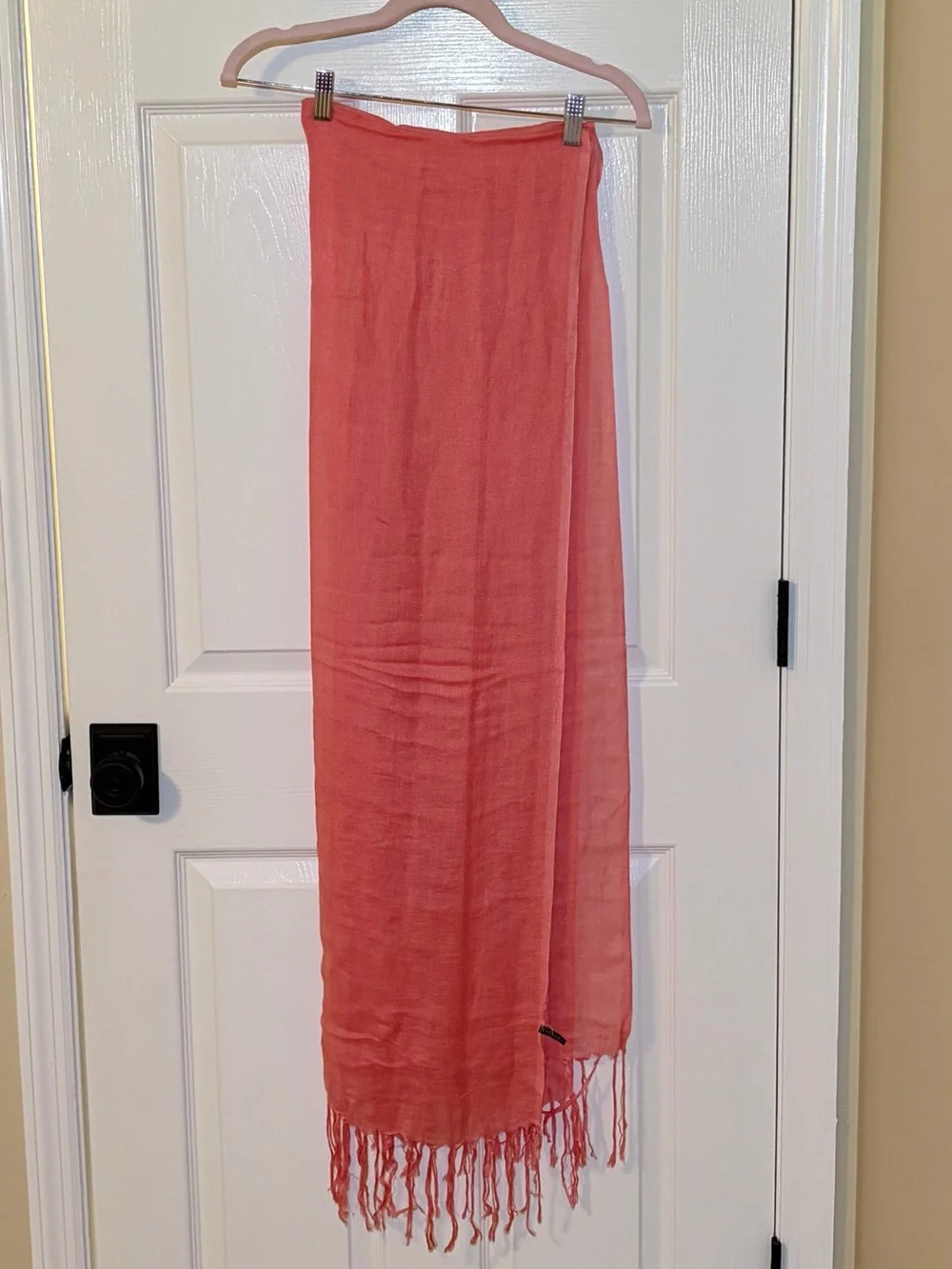 23” X 83” Talbots Lightweight Coral Wrap Scarf Shawl Sarong Pareo Cover Up. OS